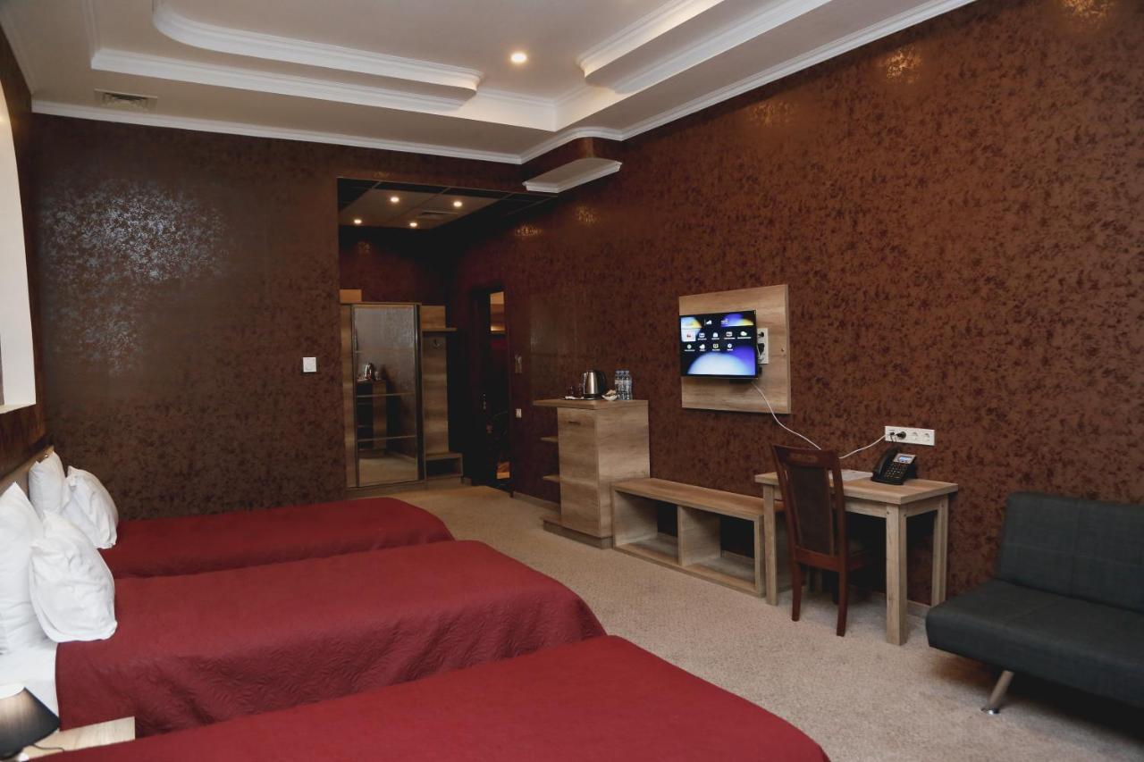 Hotel King David The Builder كوتايسي المظهر الخارجي الصورة